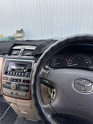 аудио техника: Toyota Ipsum: 2002 г., 2.4 л, Автомат, Бензин, Минивэн — 2