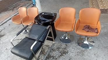 стол с выдвижными ящиками: Парикмахерское оборудование комплектом. Состав: - Мойка для головы — 1