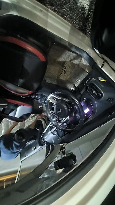 mitsubishi p: Kia Picanto: 2017 г., 1 л, Автомат, Бензин, Хэтчбэк — 3