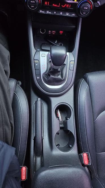 lada xray: Kia K3: 2020 г., 1.6 л, Вариатор, Бензин, Седан — 4