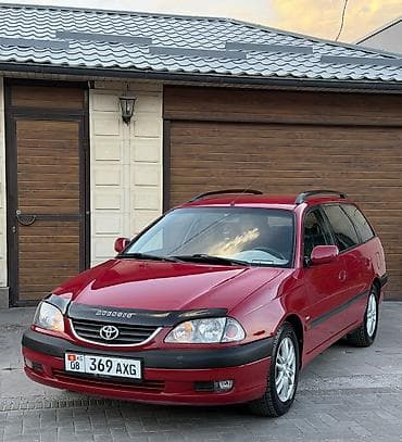 Toyota Avensis: 2001 г., 1.8 л, Автомат, Газ, Универсал