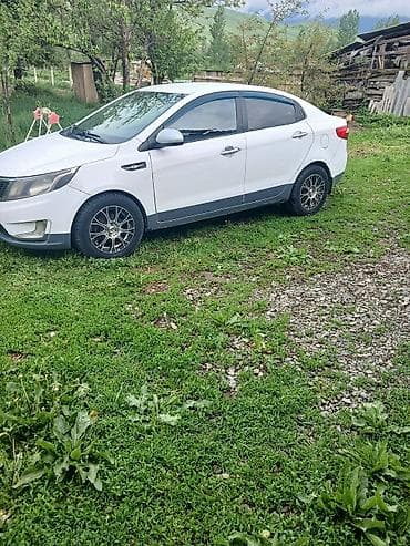 тико 2: Kia Rio: 2014 г., 1.4 л, Автомат, Бензин, Седан — 5