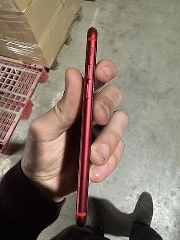 iphone се: IPhone SE 2020, Б/у, 64 ГБ, Красный, 76 % — 9