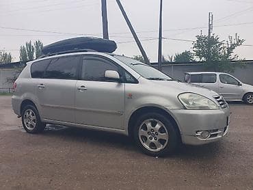 2 2дизель: Toyota Avensis Verso: 2001 г., 2 л, Автомат, Газ, Минивэн — 7