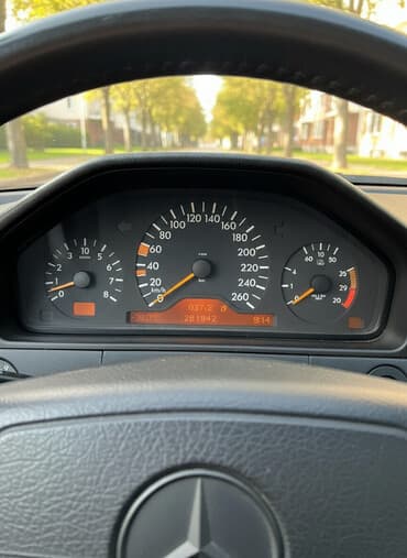 Mercedes-Benz E-Class: 1999 г., 3.2 л, Газ, Седан at lalafo.kg Mercedes-Benz E-Class: 1999 г., 3.2 л, Газ, Седан