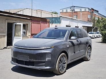 Lixiang L6: 2025 г., 1.5 л, Автомат, Гибрид, Кроссовер at lalafo.kg Lixiang L6: 2025 г., 1.5 л, Автомат, Гибрид, Кроссовер