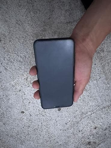 чехол редми 14 с: IPhone 11 Pro Max, Б/у, 64 ГБ, Matte Midnight Green, Чехол, 70 % — 4
