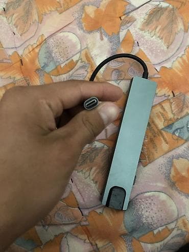 интернет бокс: USB‑C многофункциональный хаб/док-станция Порты и возможности: - — 2