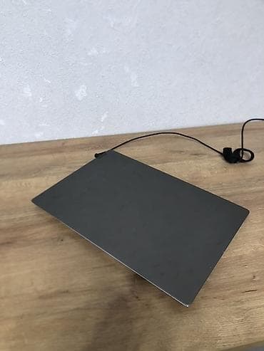 thinkpad t14: Ноутбук на Windows 10 Intel core i5-8250 GB8 - Тонкий — 4
