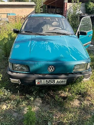 Volkswagen Passat Variant: 1991 г., 1.8 л, Универсал