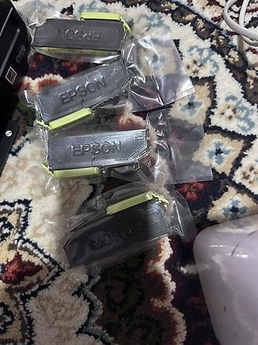 poco 5: Epson Expression Premium XP-800 — многофункциональное струйное — 10