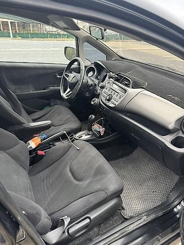 mini cooper: Honda Fit: 2008 г., 1.5 л, Автомат, Бензин, Хэтчбэк — 5