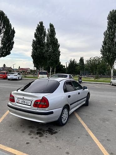 step: Mitsubishi Carisma: 2002 г., 1.8 л, Автомат, Бензин, Седан — 3