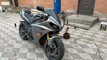 Мотоциклы: Спортивный мотоцикл Yamaha YZF‑R1 (серия R1) Продаю срочно нужен нал — 1