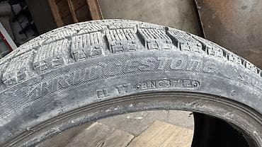 Зимние шины Bridgestone Blizzak ПАРА - Размер: 225/40 R18 - Тип — 3