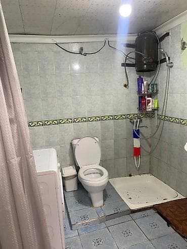 дома с петровка: Срочно продается 3комнатный дом барачного типа в центре города Каракол — 5