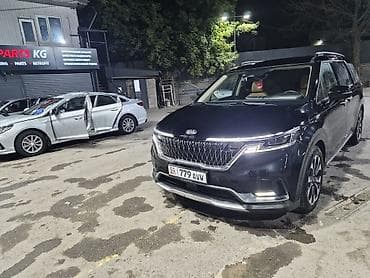 оригин: Kia Carnival: 2021 г., Минивэн — 7