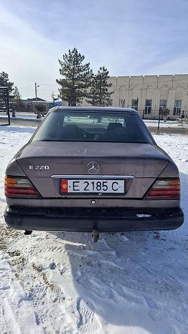 Mercedes-Benz W124: 1993 г., Седан — 6