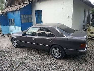 1991: Mercedes-Benz W124: 1991 г., 2.3 л, Автомат, Бензин, Седан — 6