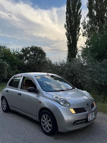 авто марч: Nissan March: 2002 г., 1.3 л, Автомат, Бензин, Хэтчбэк — 3