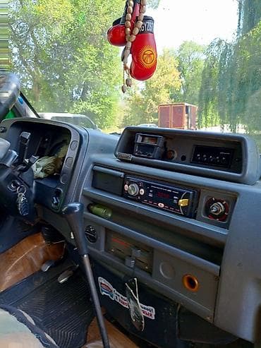 new holland 940: Легкий грузовик, Ford, Стандарт, 3 т, Б/у — 6