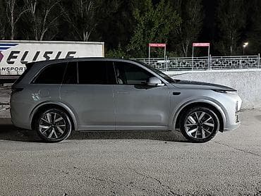 Сдаю Lixiang, На неделю, С водителем, | От 18 лет, Другие условия, Водительские права at lalafo.kg Сдаю Lixiang, На неделю, С водителем, | От 18 лет, Другие условия, Водительские права