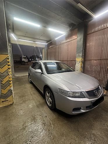 Унаа: Honda Accord: 2004 г., 2 л, Автомат, Бензин, Седан — 2