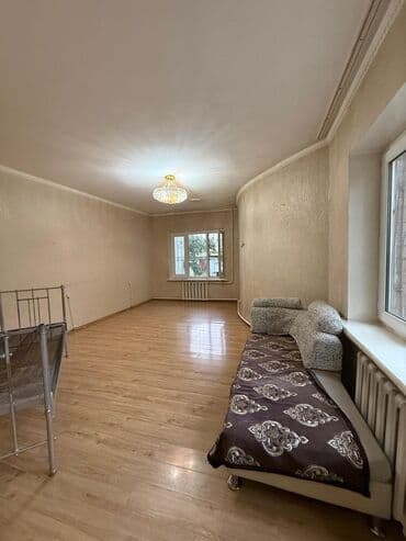 дом село ананьево: 200 м², 7 комнат, Парковка — 6