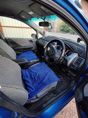 авто касметика: Honda Fit: 2003 г., 1.5 л, Вариатор, Бензин, Хэтчбэк — 5
