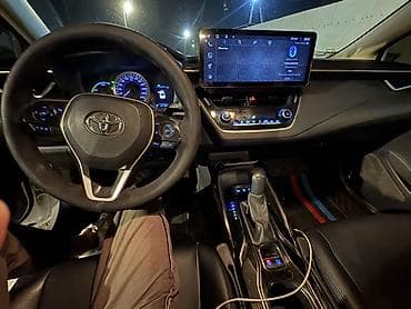 Продажа авто: Toyota Corolla: 2019 г., 1.8 л, Вариатор, Гибрид, Седан — 5