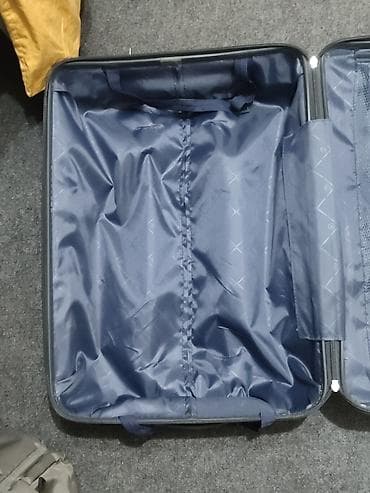 Зер буюмдар: Чемодан, Колдонулган, Материалы: Желим, Орто (40 - 70 л), Дөңгөлөктүү — 3