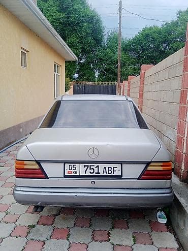 атеко мерс: Mercedes-Benz W124: 1989 г., 2 л, Механика, Бензин, Седан — 8