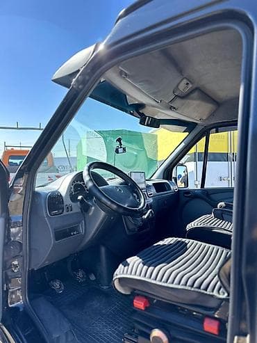 мото ботинки: Mercedes-Benz Sprinter Грузо Пасажир В хорошем состоянии Год 2003 — 5
