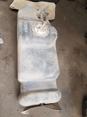 дополнительный бак: Nissan X Terra бензобак, Ниссан Икстерра Бензобак пластиковый — 1