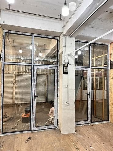 ls 4 6: Алюминиевое окно на заказ, Тип окна: Витражные, Декоративные особенности: Фрамуга, Бесплатная установка, В рассрочку — 1