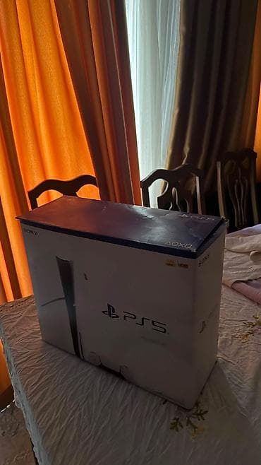 джойстики ps5: PlayStation 5 (версия с дисководом) + 2 геймпада DualSense срочно — 4