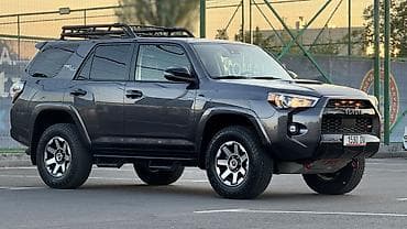 машины до 10000 долларов: Toyota 4Runner: 2023 г., 4 л, Автомат, Бензин, Внедорожник — 5