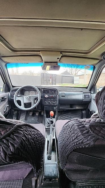 Volkswagen: Volkswagen Passat: 1989 г., 1.8 л, Механика, Бензин, Седан — 9