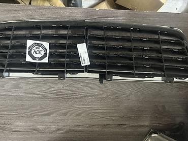 diska r13: Решетка радиатора Mercedes-Benz Новый, Аналог — 2