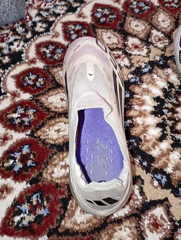 performance: Футбольные бутсы Adidas F50 без шнурков (лаколичник lace-less) — 4
