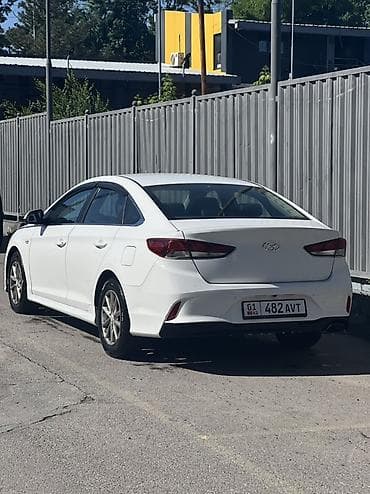 hundai: Hyundai Sonata: 2018 г., 2 л, Автомат, Бензин, Седан — 3