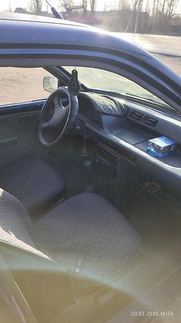 глаза на авто: Daihatsu Cuore: 1991 г., 0.8 л, Механика, Бензин, Хэтчбэк — 7