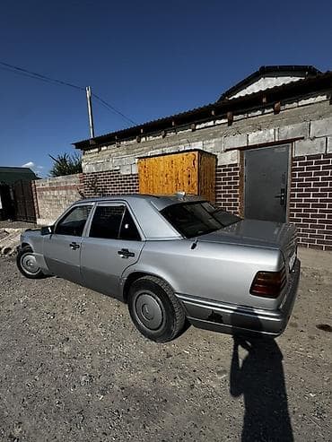 mersedez 124: Mercedes-Benz W124: 1990 г., 2 л, Механика, Дизель, Седан — 2