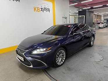 lc 300: Lexus ES: 2019 г., 2.5 л, Автомат, Гибрид, Седан — 4