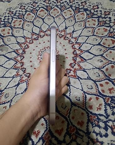 iphone 5se: IPhone 13, Розовый — 4