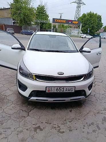 Kia Rio X-Line: 2019 г., 1.4 л, Автомат, Бензин, Кроссовер