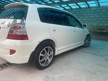 Транспорт: Honda Civic: 2005 г., 1.7 л, Вариатор, Бензин, Хэтчбэк — 2