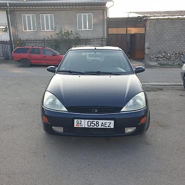 infiniti g: Ford Focus: 2001 г., Автомат, Хэтчбэк — 4