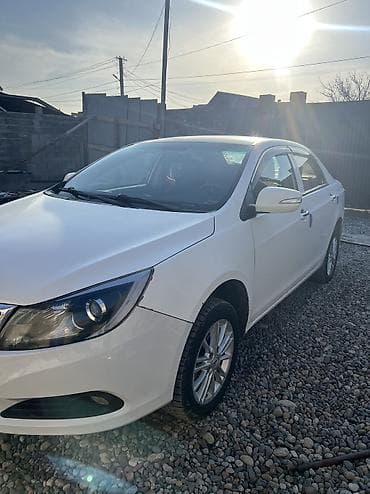 BYD E5: 2019 г., Автомат, Электромобиль, Седан