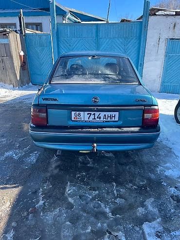 mazda kronus: Opel Vectra: 1993 г., 1.6 л, Механика, Бензин, Седан — 7